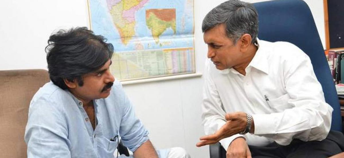 Why did Pawan meet JP?