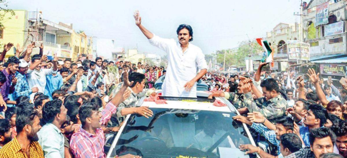 Pawan Kalyan launches three-day tour to Anantapur