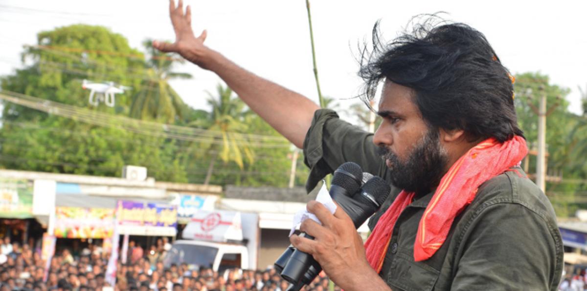 Pawan lambasts TDP govt for not allocating funds for Thotapalli