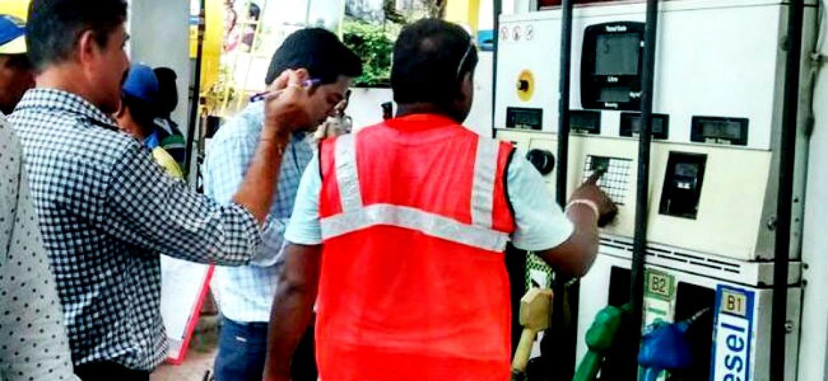 Legal Metrology Dept conducts surprise raids on petrol bunks