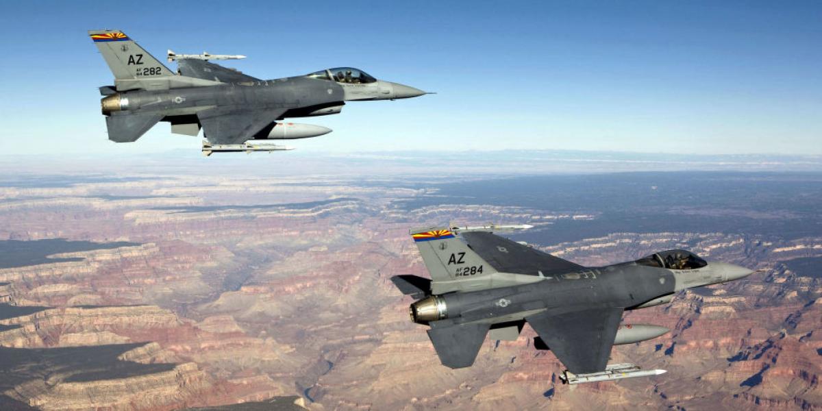 US F-16 fighter plane crashes in Arizona