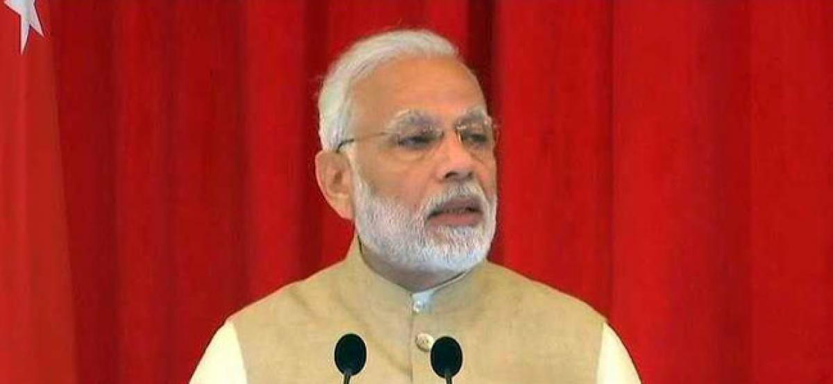 PM says hatred for Modi sole glue binding opposition