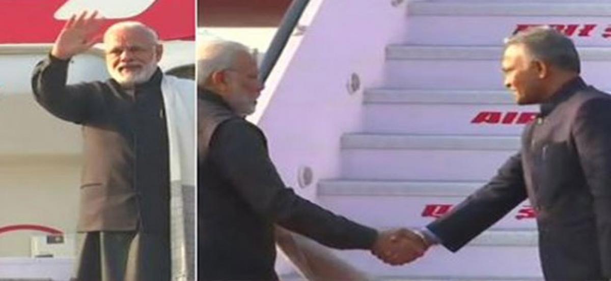 PM Modi leaves for WEF summit