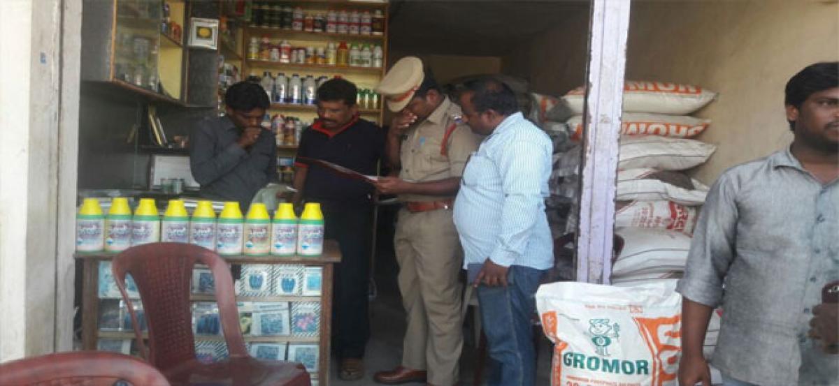 Cops,  AO conduct inspections at seeds & pesticides shops