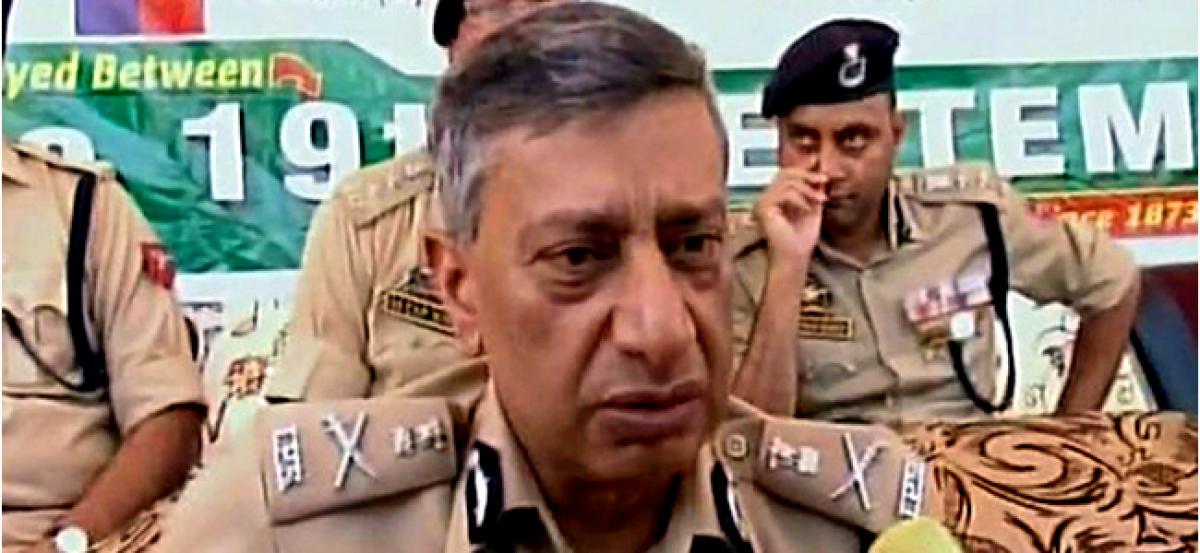 J&K DGP appeals Kashmiri youth to give up arms