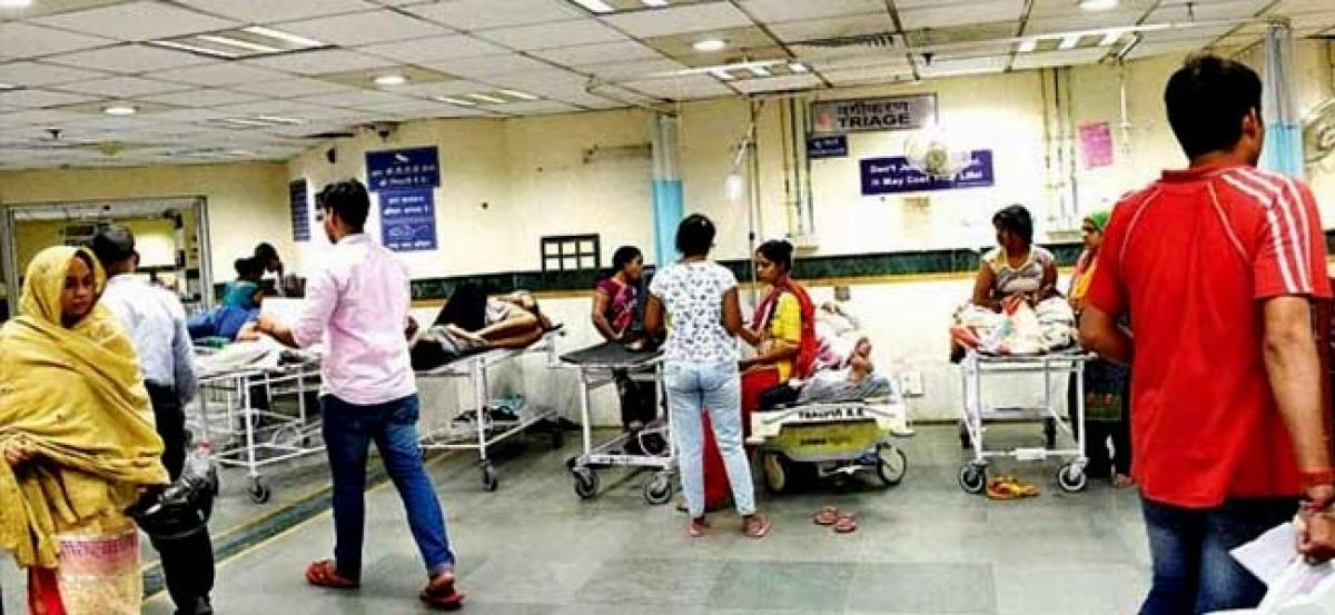 32 taken ill after having wedding dinner in UP