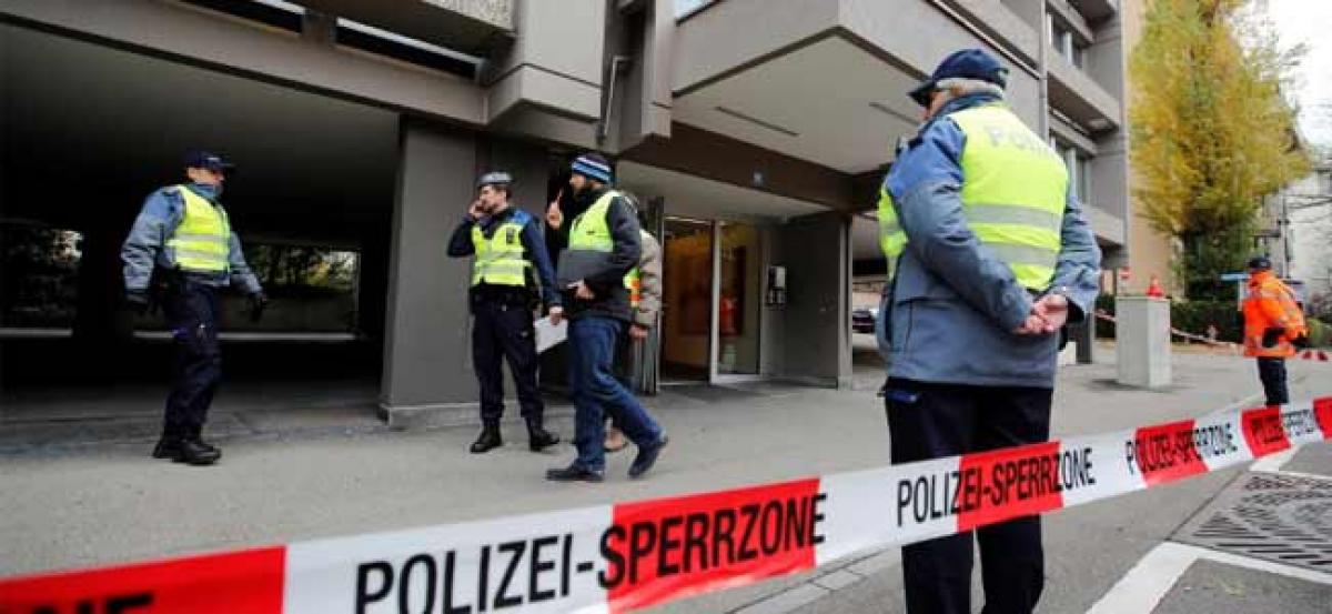 Swiss police lift U.S. consular office evacuation