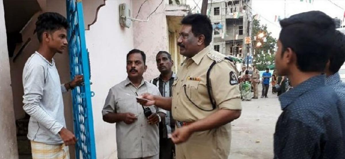 Police conduct cordon and search operation in Hyderabad