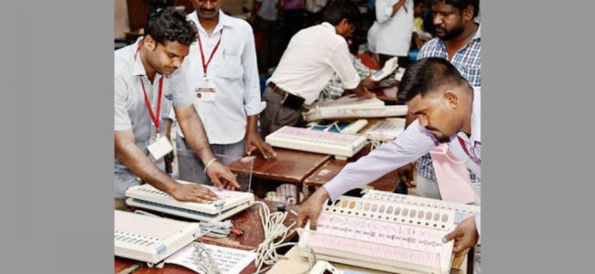 Delhi HC rejects PIL against Assembly proceedings on EVM tampering