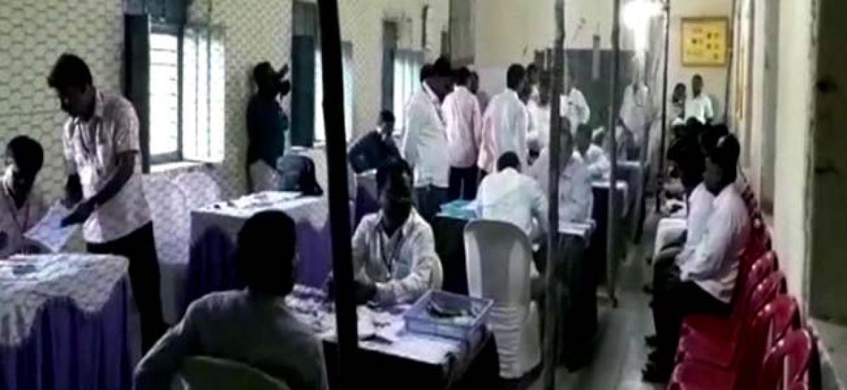 Karnataka: Counting for 102 urban local bodies polls begins