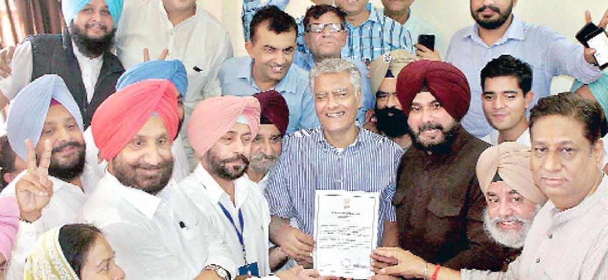 Cong routs BJP in Gurdaspur bypoll