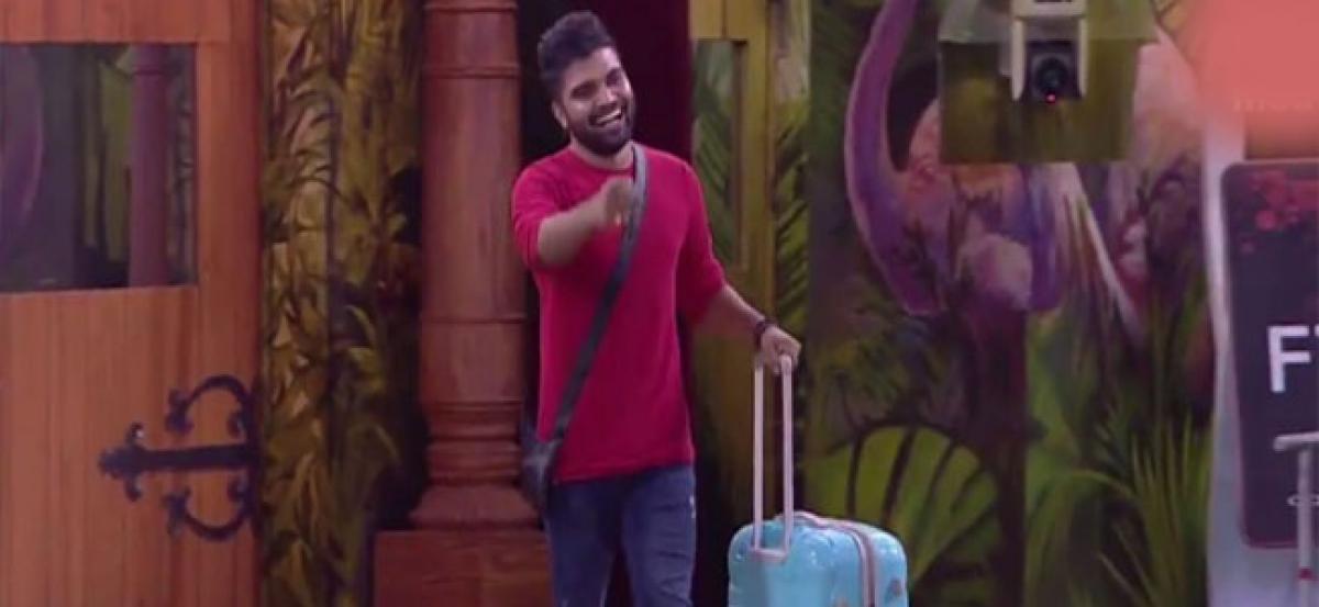 TV Host Pradeep Machiraju In Bigg Boss House