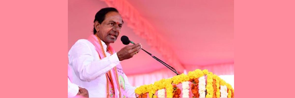 KCR assures of getting medical college to Kamareddy