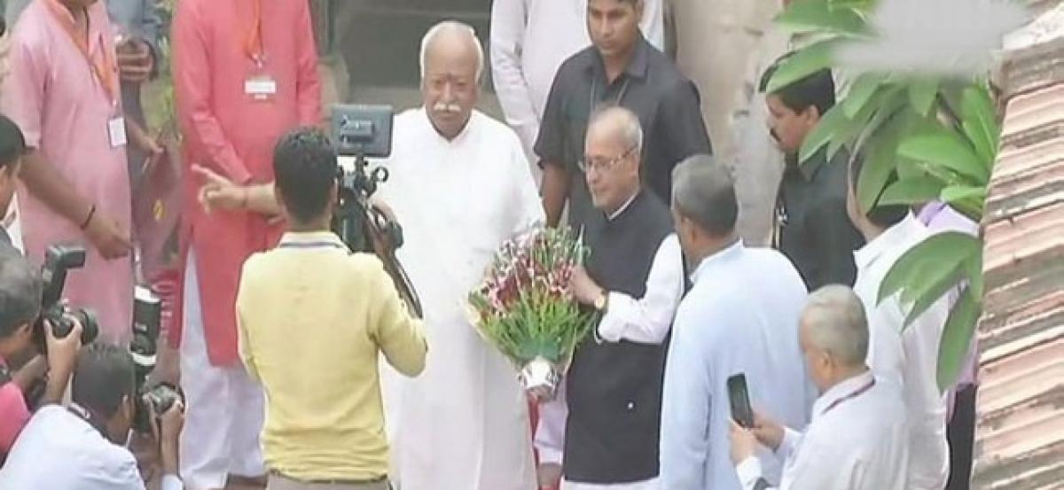 Pranab Mukherjee arrives at RSS founders birthplace