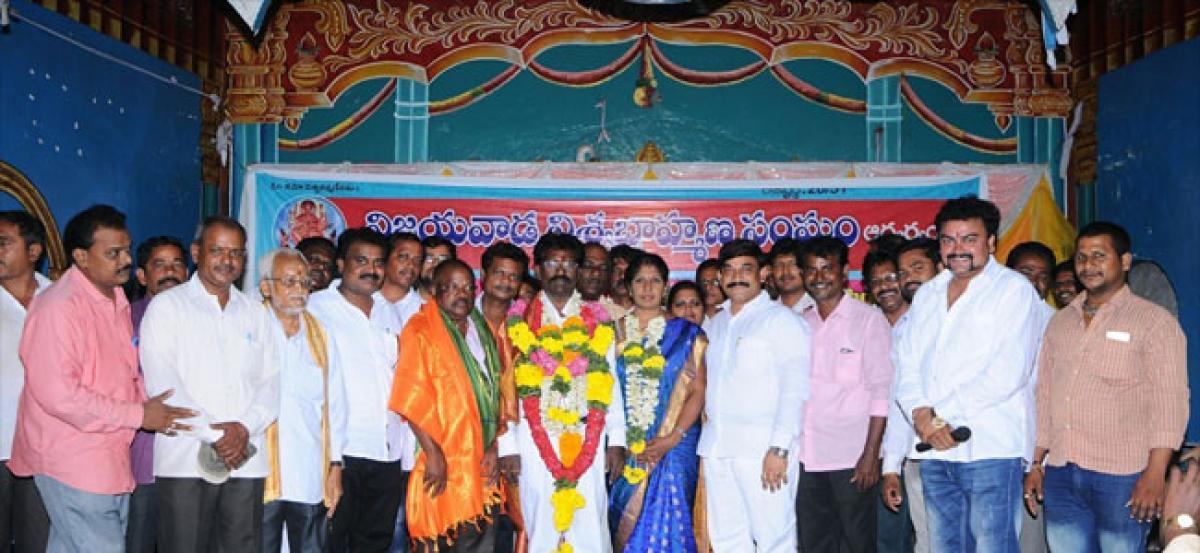 Vishwabrahmins felicitate BBA president