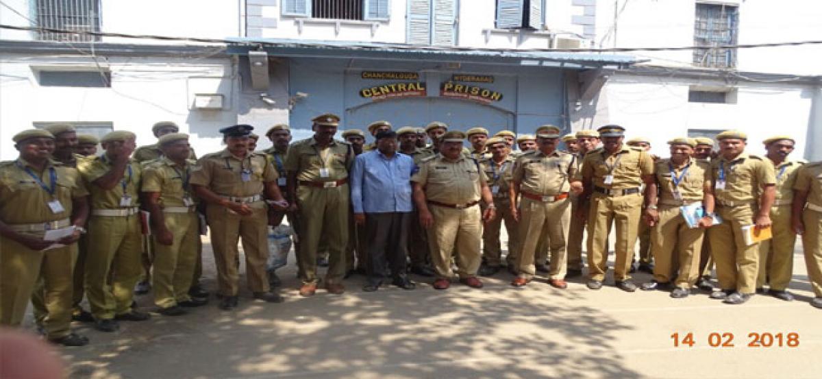 Kerala police visit central prison