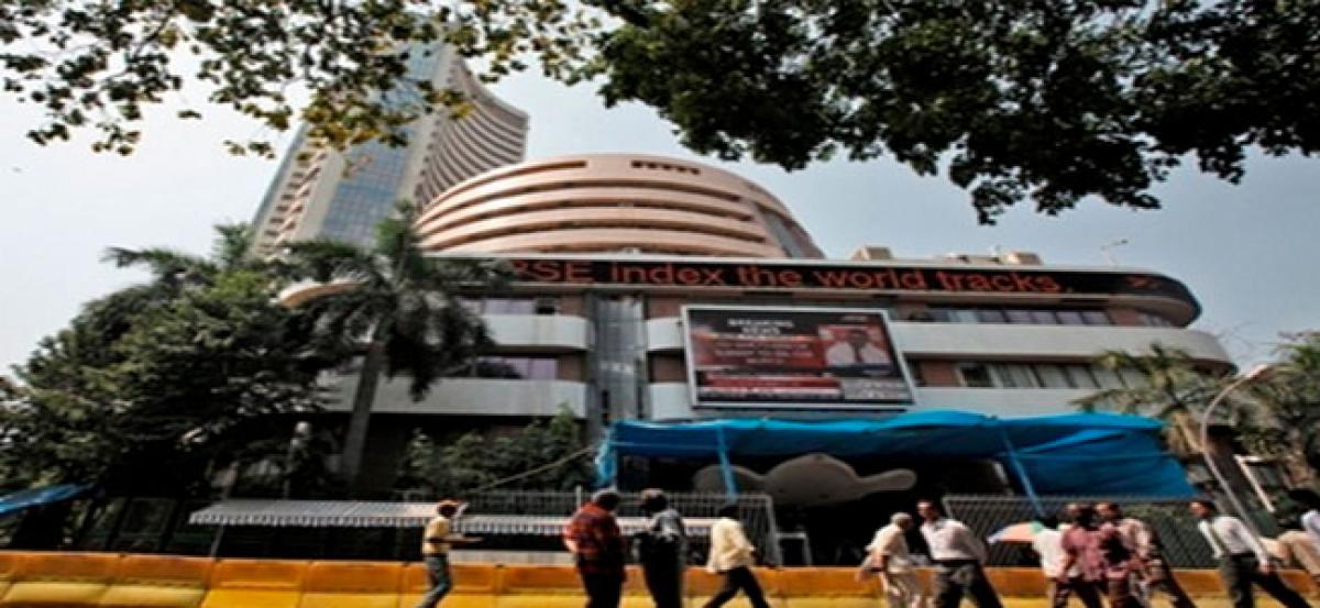 Closing bell: Sensex up by 330 pts