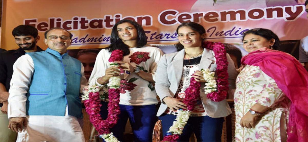 India can catch up with China: Saina, Sindhu