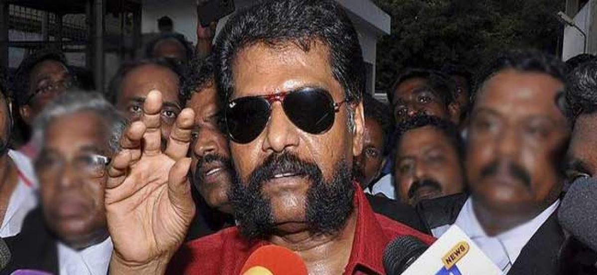 Tamil weekly Nakkheerans employees move Madras HC for anticipatory bail