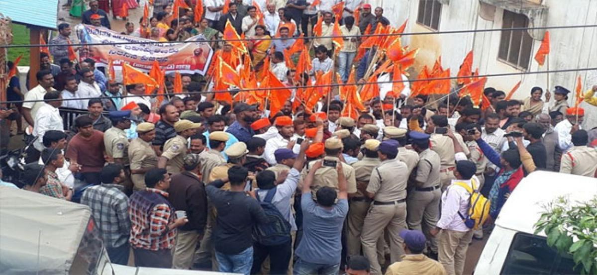 BJP, ABVP & RSS activists take out rally