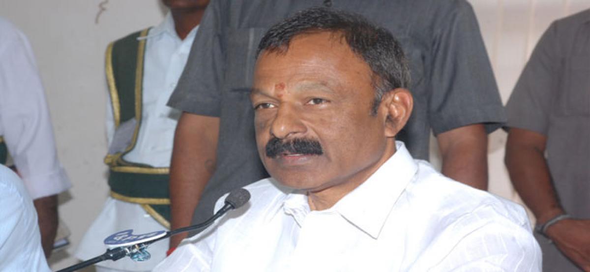 Raghuveera Reddy slams TDP, YSRCP MPs for failing to get funds