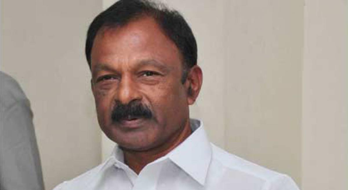 Raghuveera writes to parties to join hands