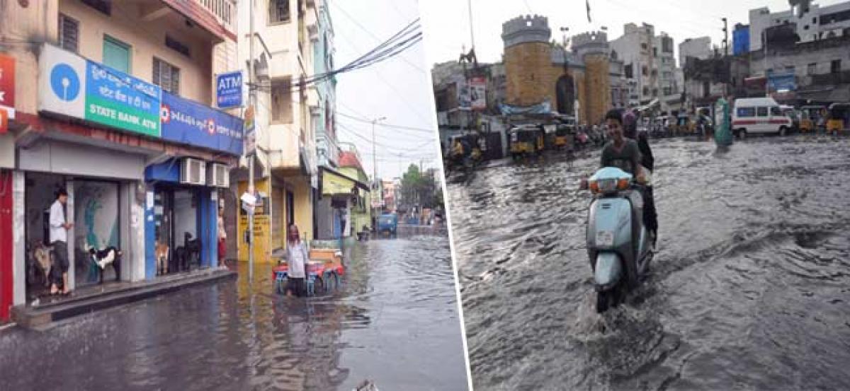 Heavy rains bring city to halt