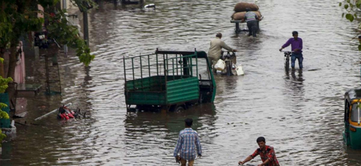 Heavy rains lash south Gujarat, Valsad gets maximum showers