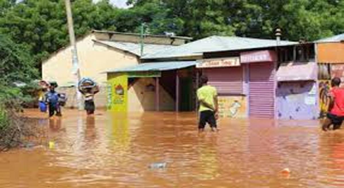 Rains leave trail of deaths in Guntur district