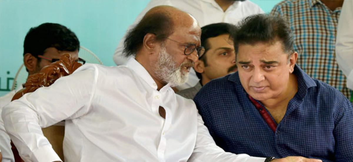 Tamil Nadu : Rajnikanth all-praise for Kamal Haasan