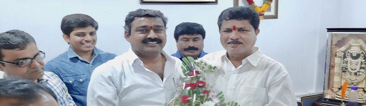 Corporator hails Krishna Rao in Kukatpally