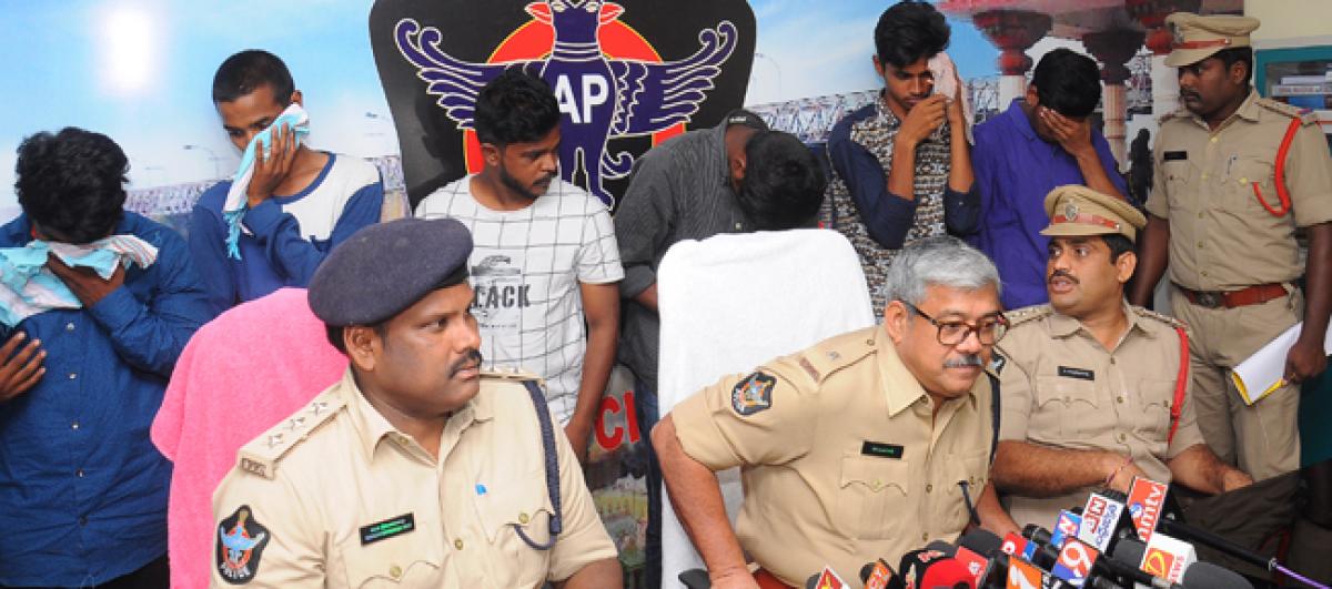 Hyderabad youth held for bike stunts