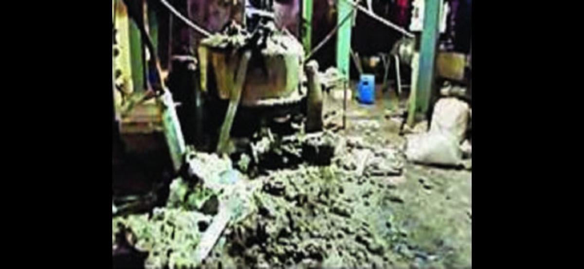 Reactor explosion in Moosapet chemical factory leaves man critically injured