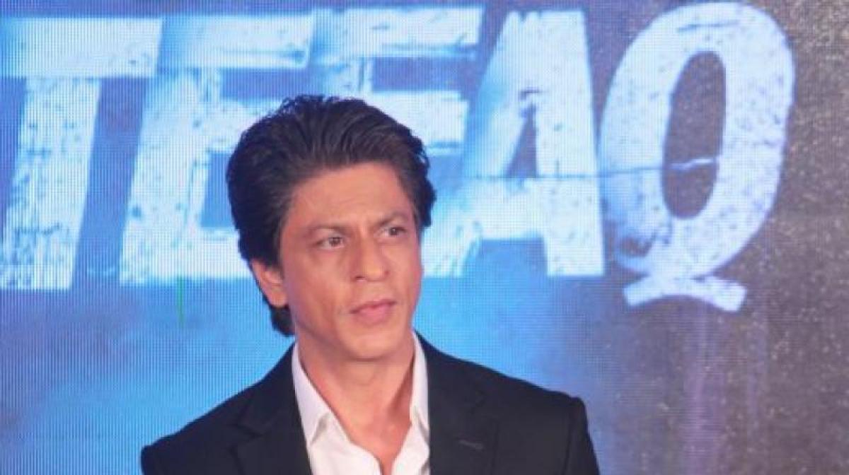 Remakes introduce films to youngsters: Shah Rukh Khan on Ittefaq