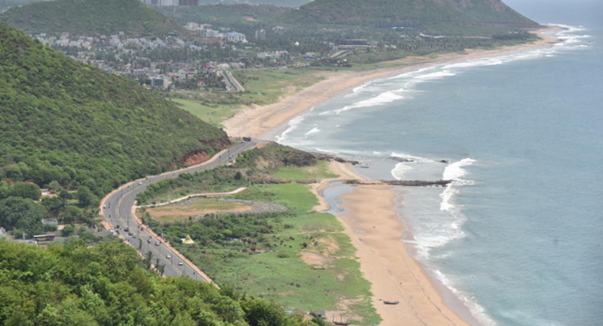 Vizag Bheemili Beach Road to go curve-free