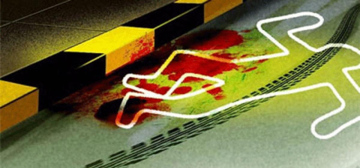 One person killed after car crashes into another in Hyderabad