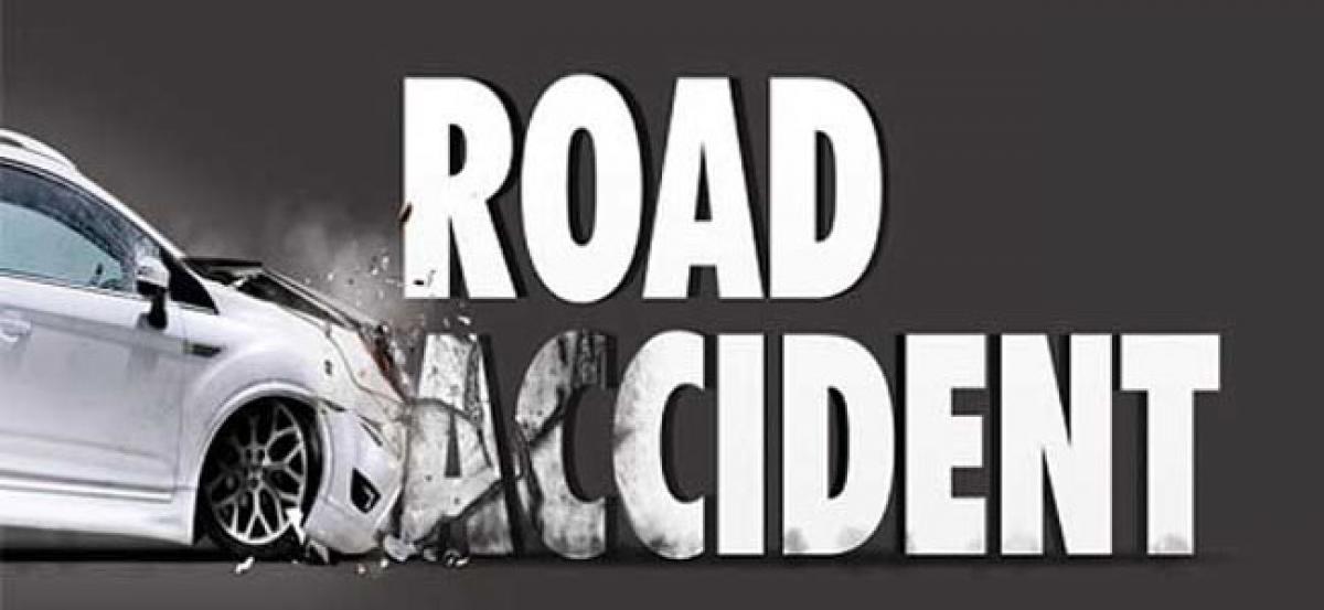 Car overturns near Mahabubnagar; Two persons killed, 10 others injured