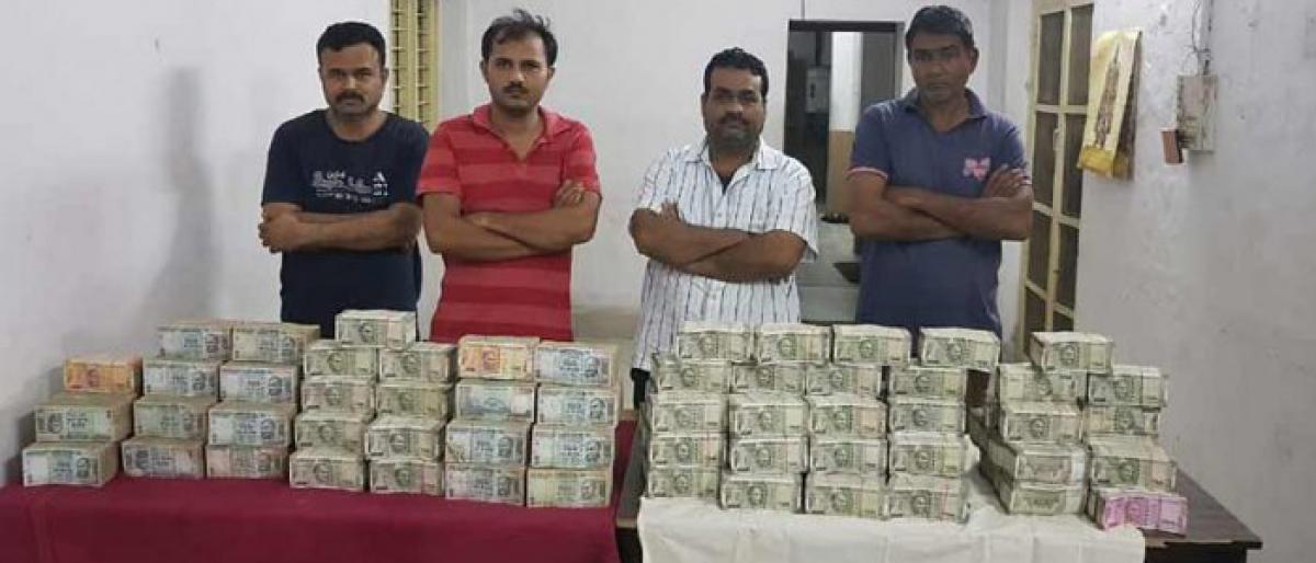 Yet another hawala racket busted in Hyderabad, Rs 2.5 cr seized
