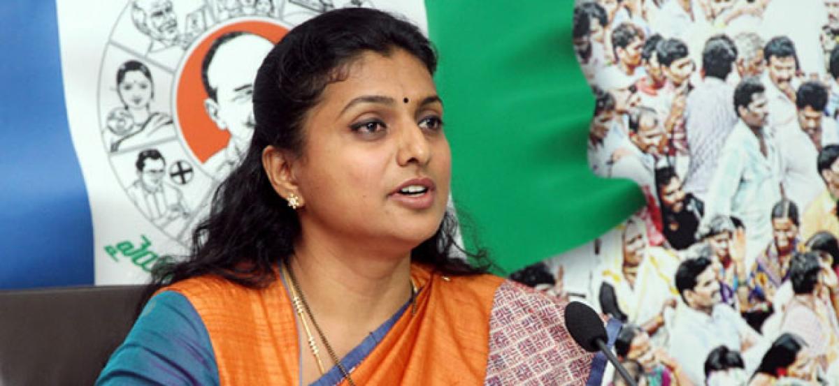 Chandrababu Is Behaving Like Insane: Roja