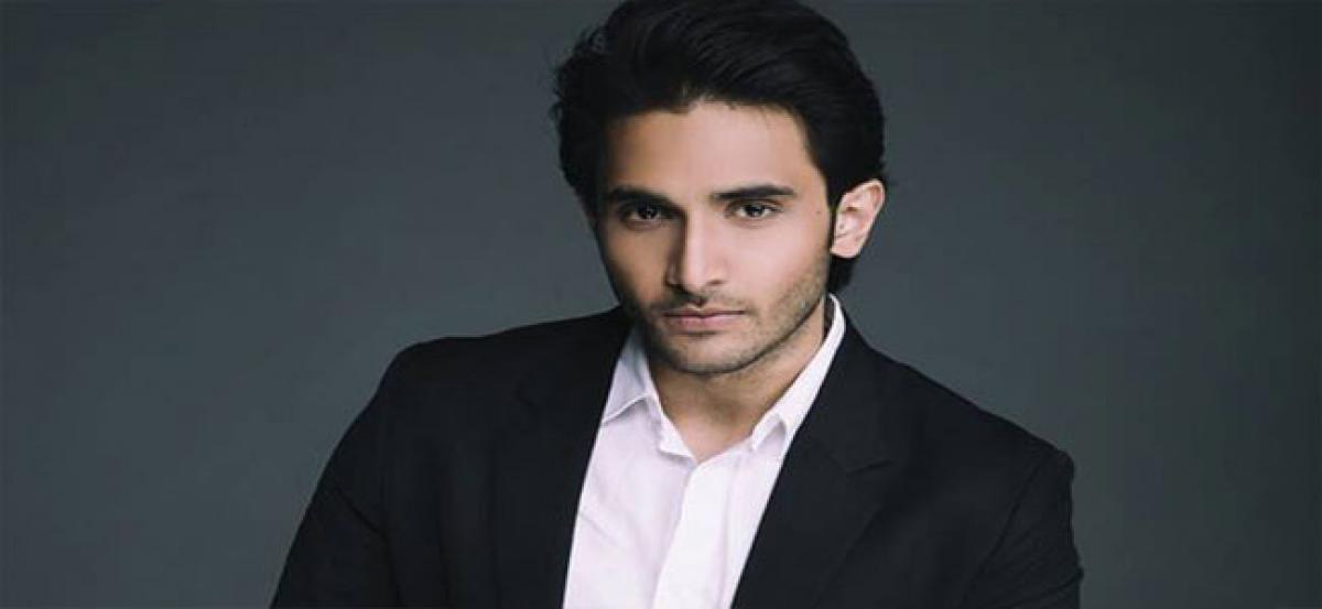 Dont think success is easier for star kids: Rohan Mehra