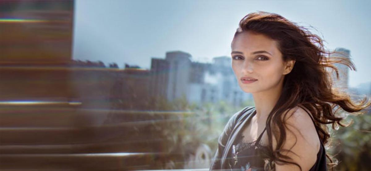 Roshni Chopra to debut in digital world