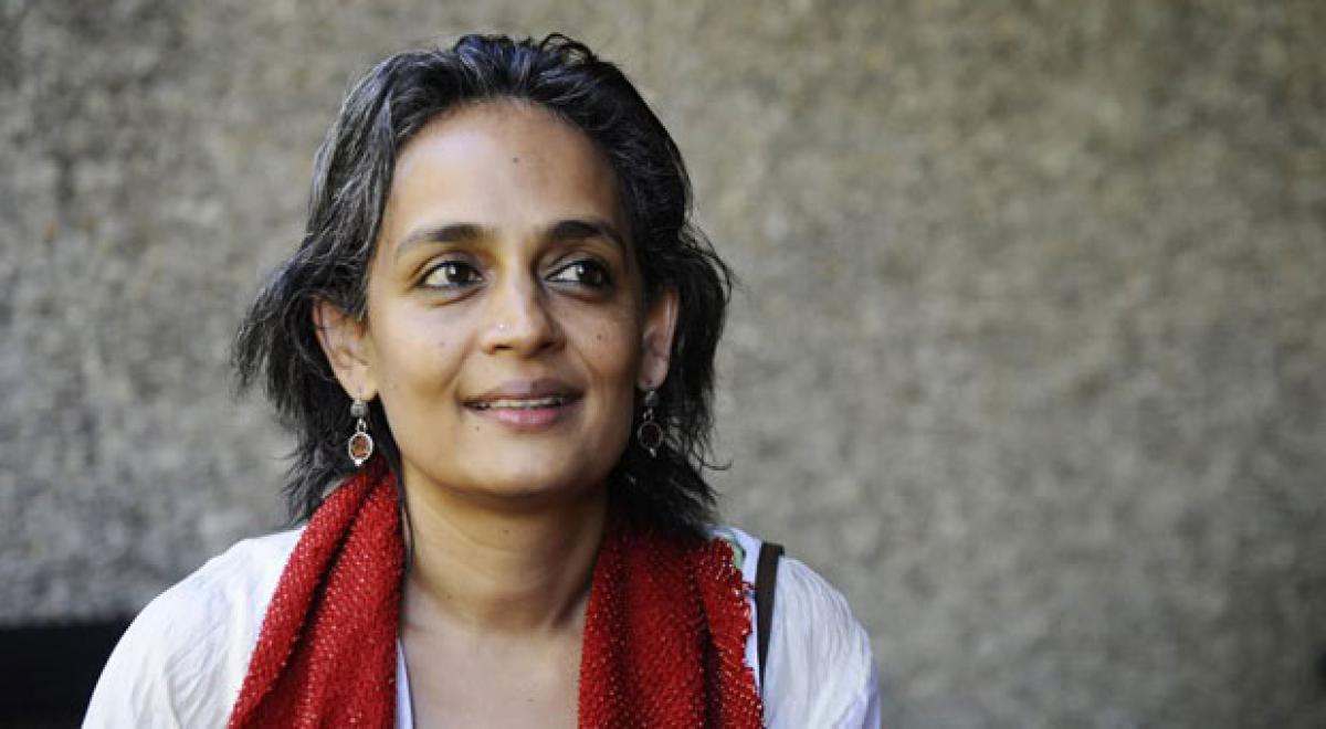 Arundhati Roy leads Man Booker prize 2017 longlist