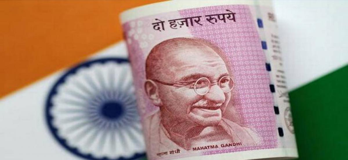 RBI, Finance Ministry must step in to curb rupee depreciation: Assocham