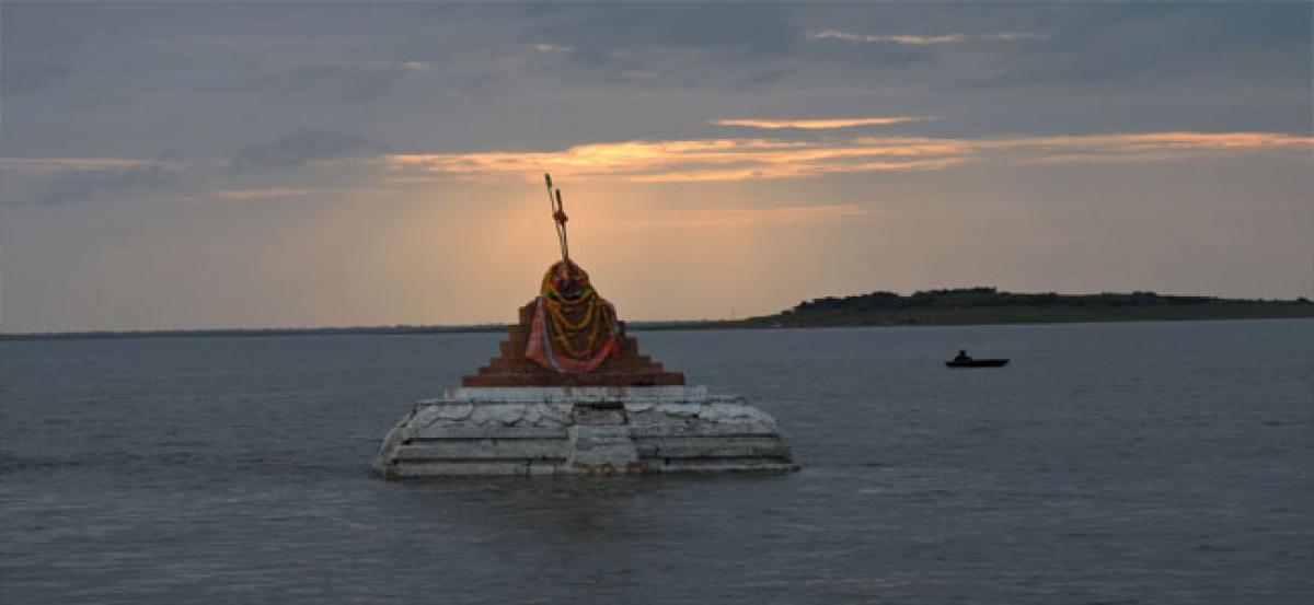 80% of Sangameswar temple submerged