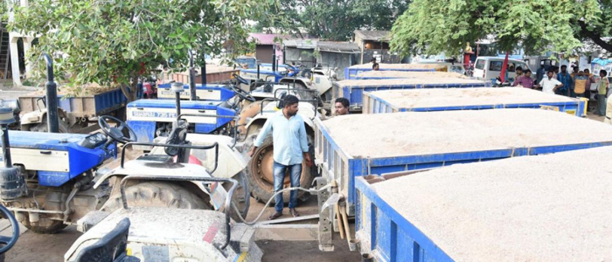 Illegal sand transport: 13 tractors seized in Karimnagar