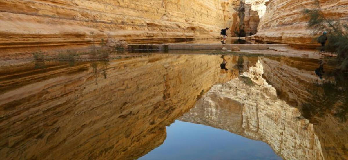 Seeking tourists, Israel promotes a different sun and sand