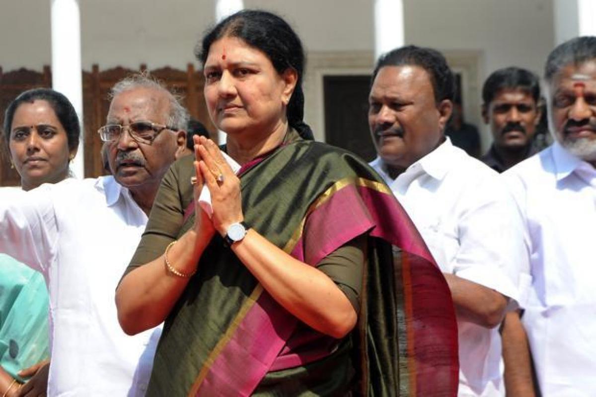 Sasikala ‘bribed’ prison officials Rs 2 cr to get VIP treatment: Jail report