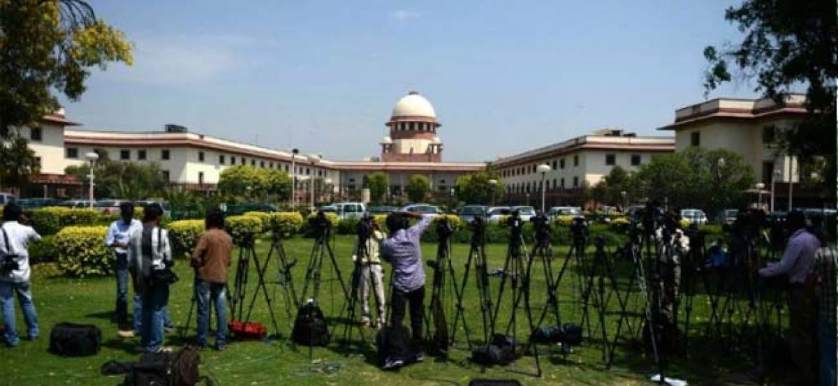 SC gives Centre six weeks to reply on pleas challenging SC/ST Act amendments