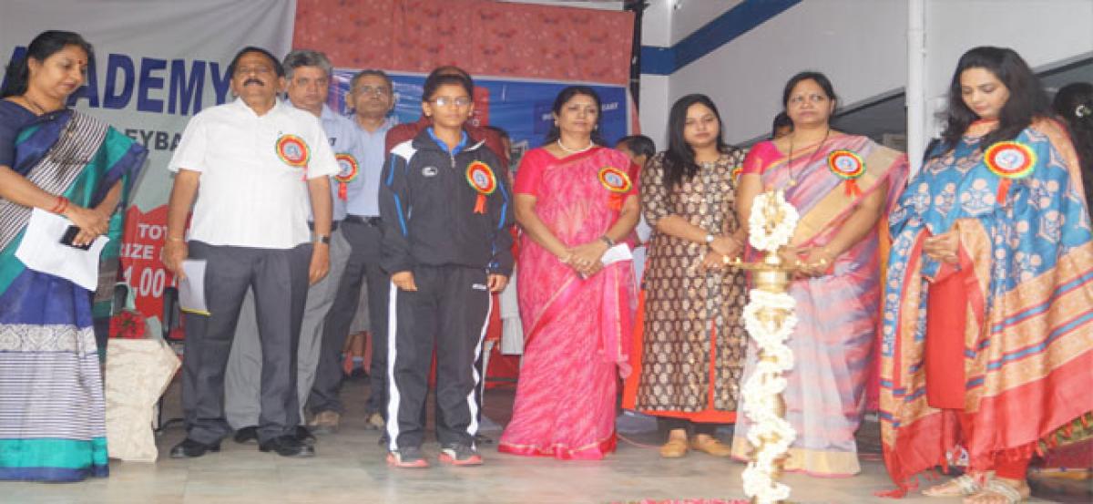 Flying start to Rukmini Bai tourney