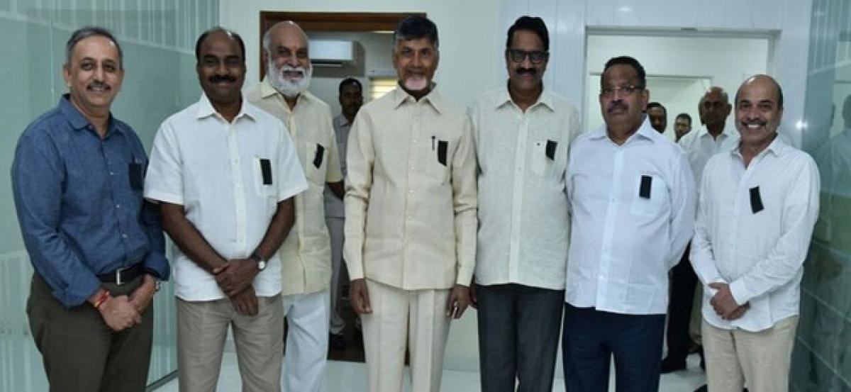 Tollywood supports Chandrababu Naidu for special category status fight